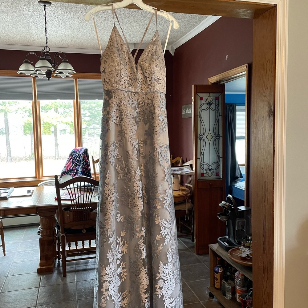 Elegant Slate Blue/Gray Floral Lace Gown